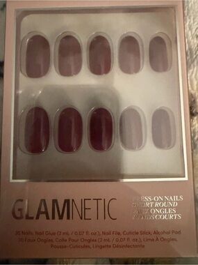 Glamnetic Press-On Nails Berry Maroon